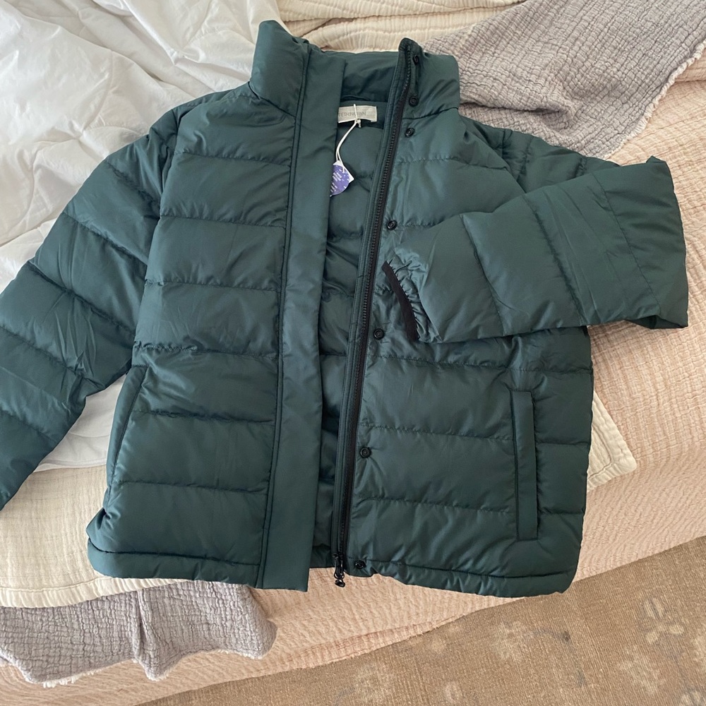 Outerknown puffer